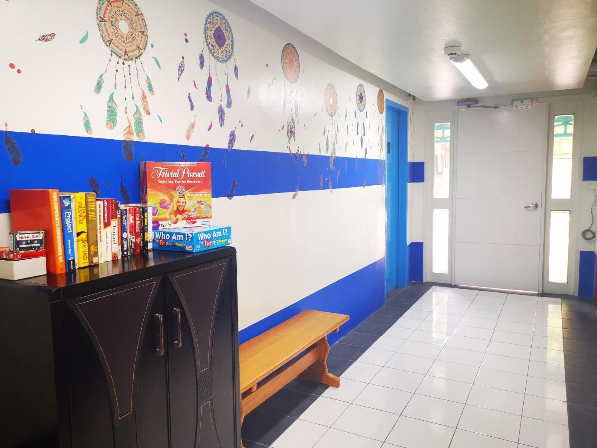 Innspired Hostel Ph In Makati, Metro Manila Makati City Exterior foto